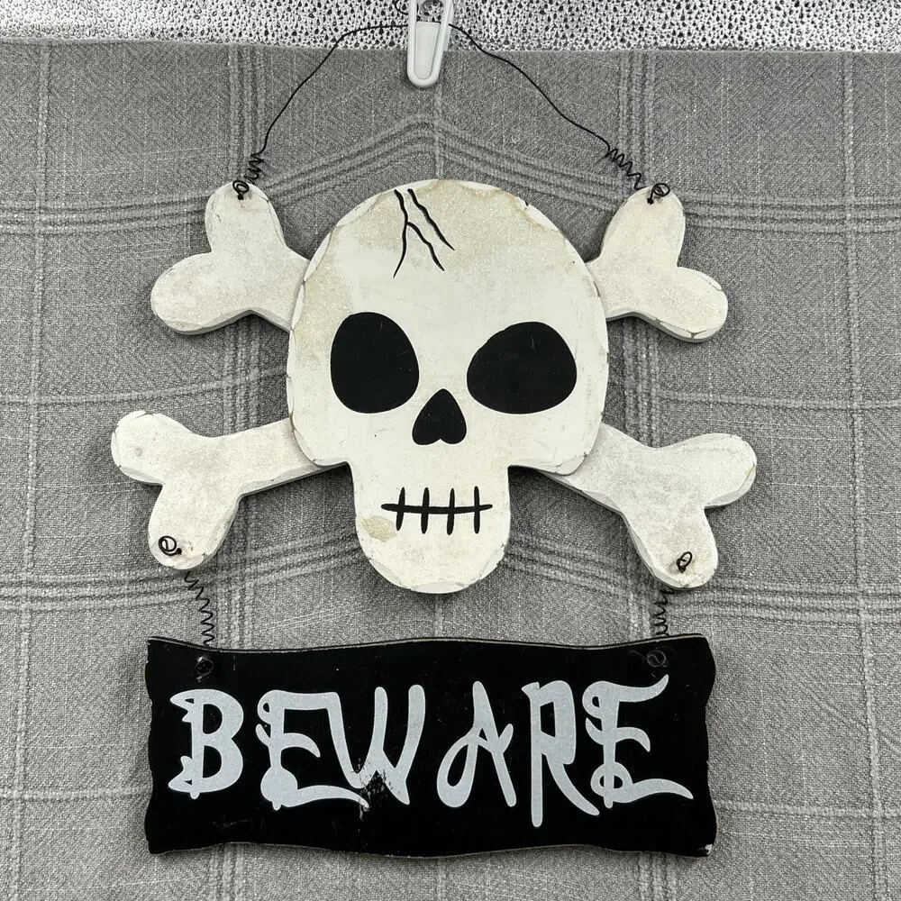 Halloween Wooden Skull Crossbones Beware Hanging Sign Mica Glitter Spooky Decor
